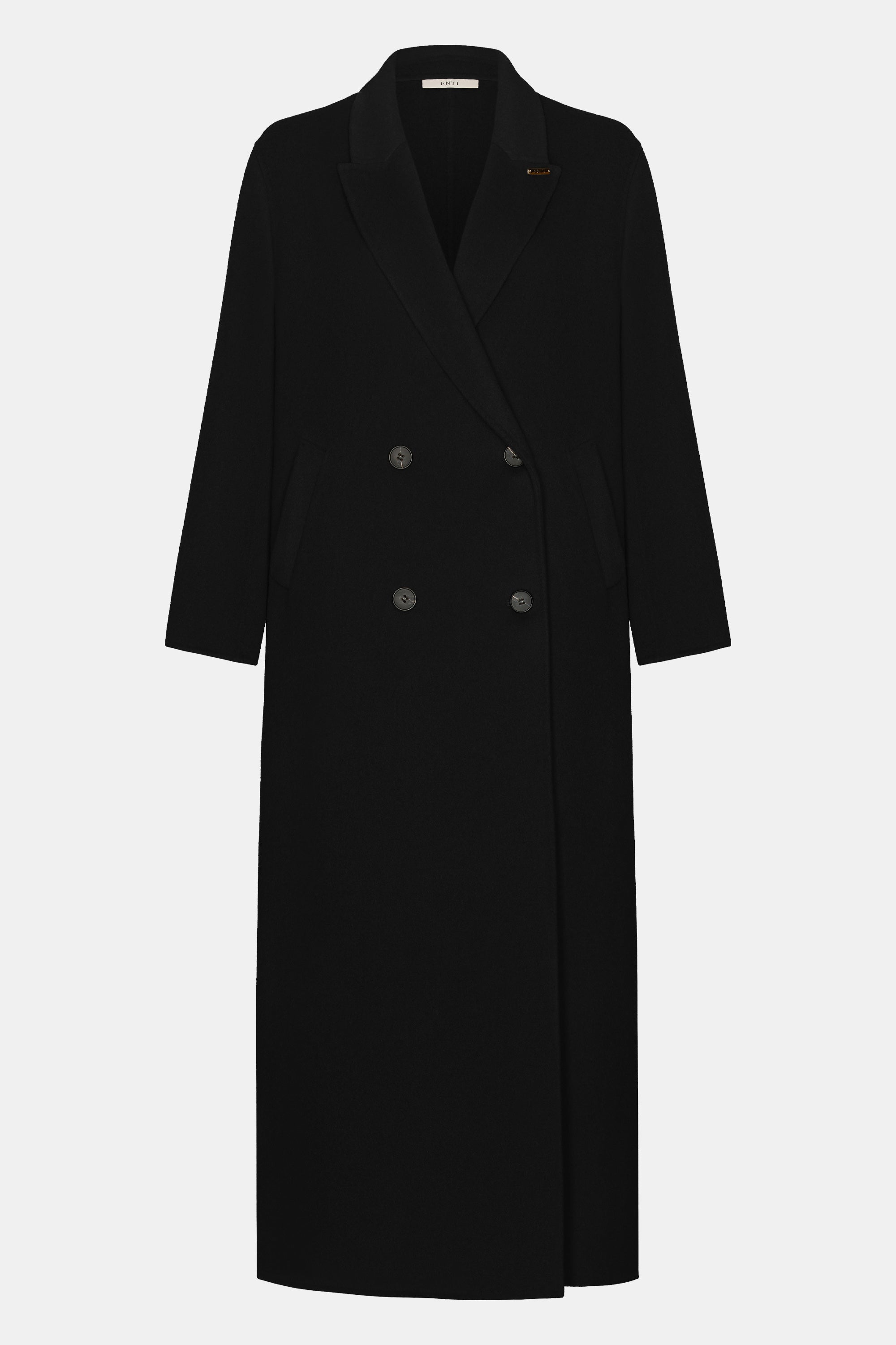 mannequin model van de wollen jas van het modest merk enti in de kleur zwart